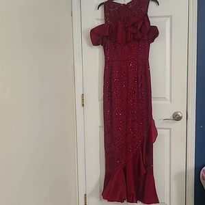 Teri Jon Maroon Evening Dress with Sequin and Lace